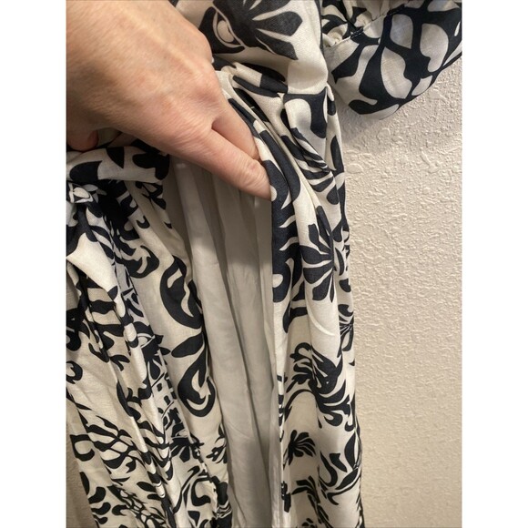Liliana Meza Kailani Dress Black White Geographic Maxi Dress Size Large - Picture 10 of 13